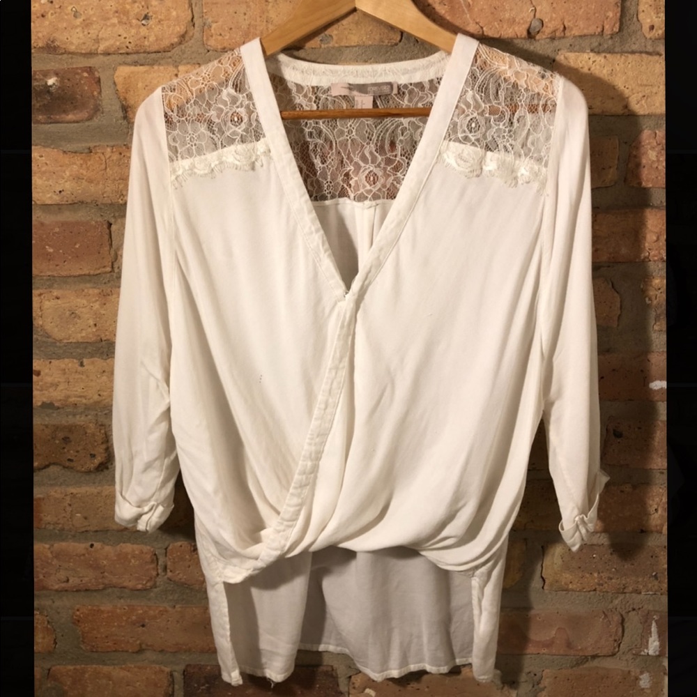 Women’s 1/4 Sleeved White Top